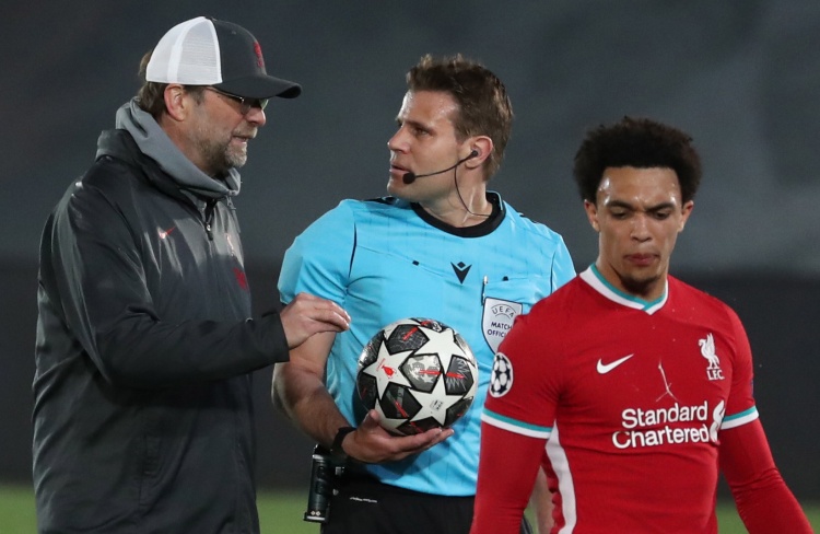 欧冠半场：罗德里戈破门，哈兰德点射，曼城暂2-1皇马