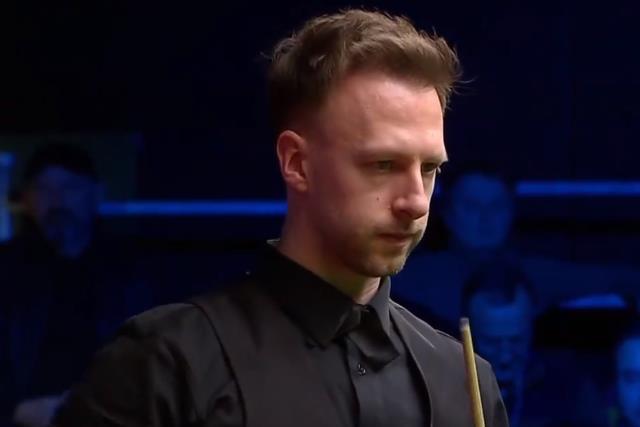 此前对阵拜仁时扭伤左膝，努诺-门德斯本周四恢复了训练