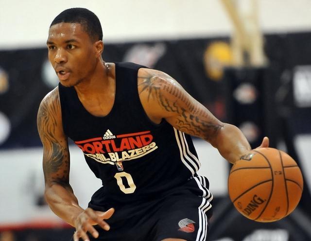 是亚洲足球 是亚洲足球