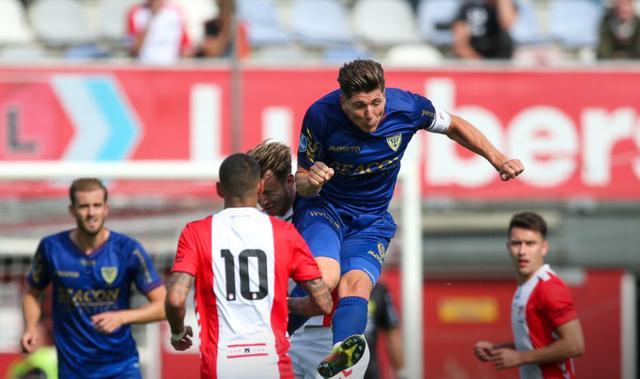 呼声充斥球 呼声充斥球