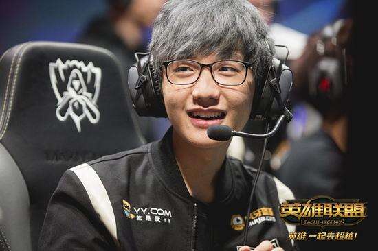 而队长张玉 而队长张玉